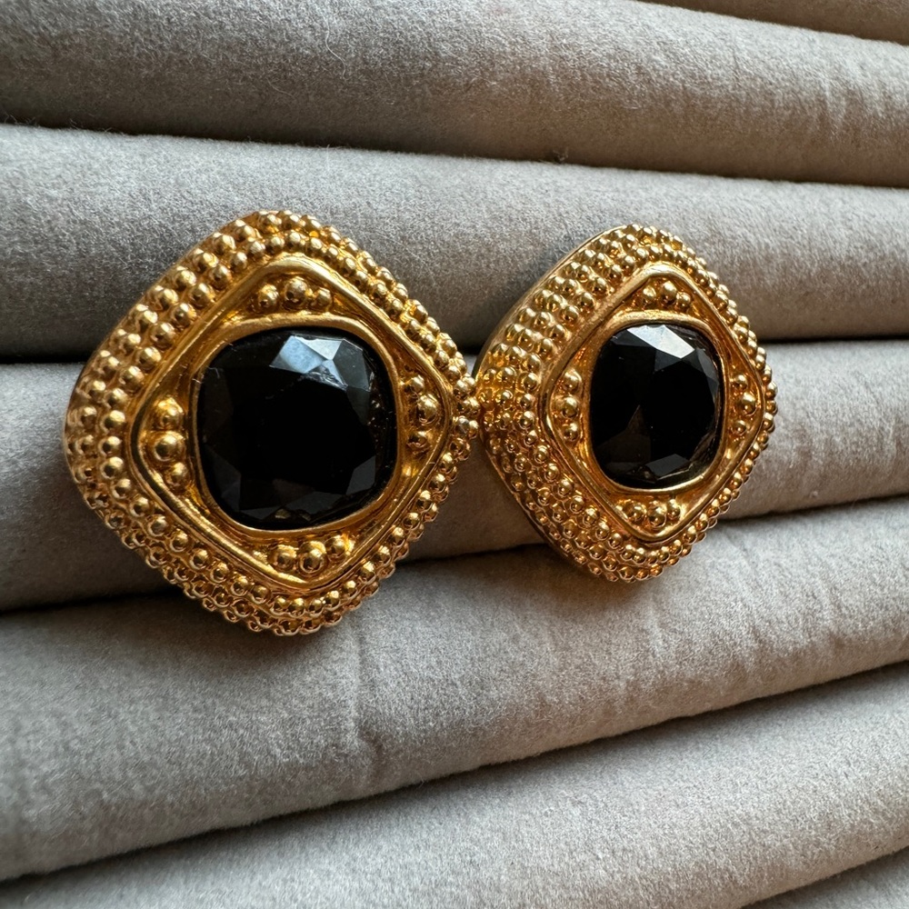 Vintage Swarovski earrings - Picture 2 of 5